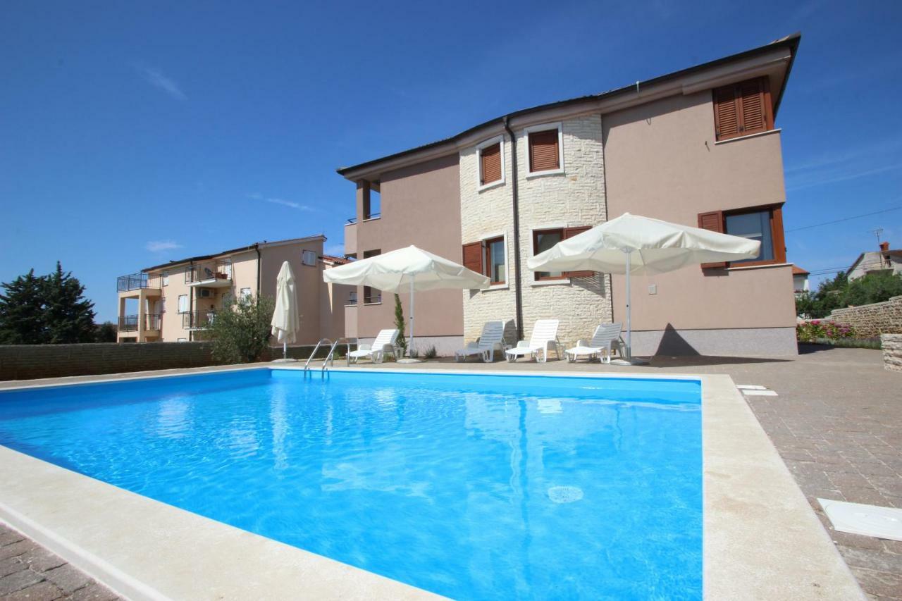 Villa Dora Vabriga Tar-Vabriga Exterior photo
